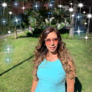 Meet your Posher, Jacqueline